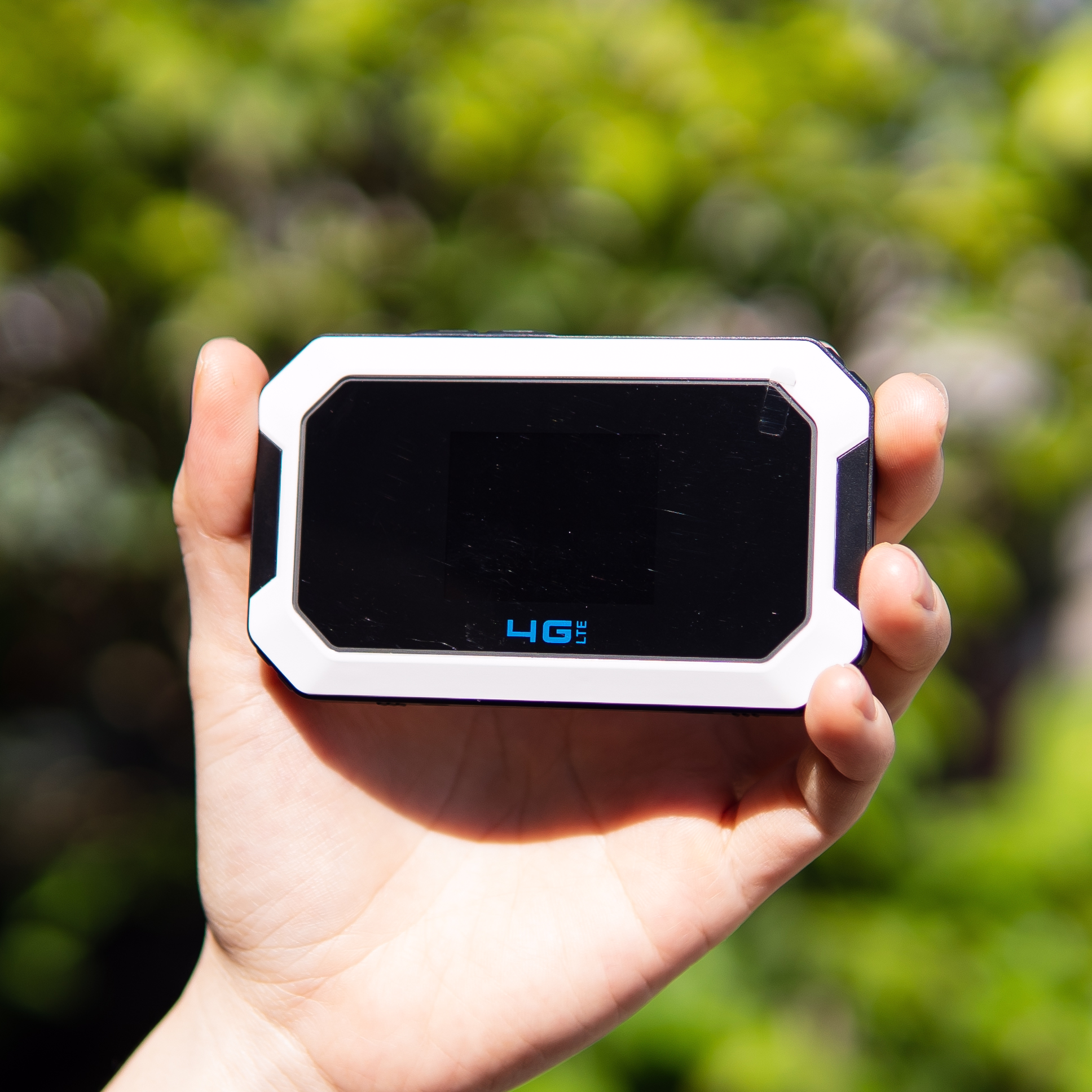 Bộ Phát 4G Olax MT80 Wifi 6, Tốc độ 150Mbps, Kết Nối 10 Thiết Bị