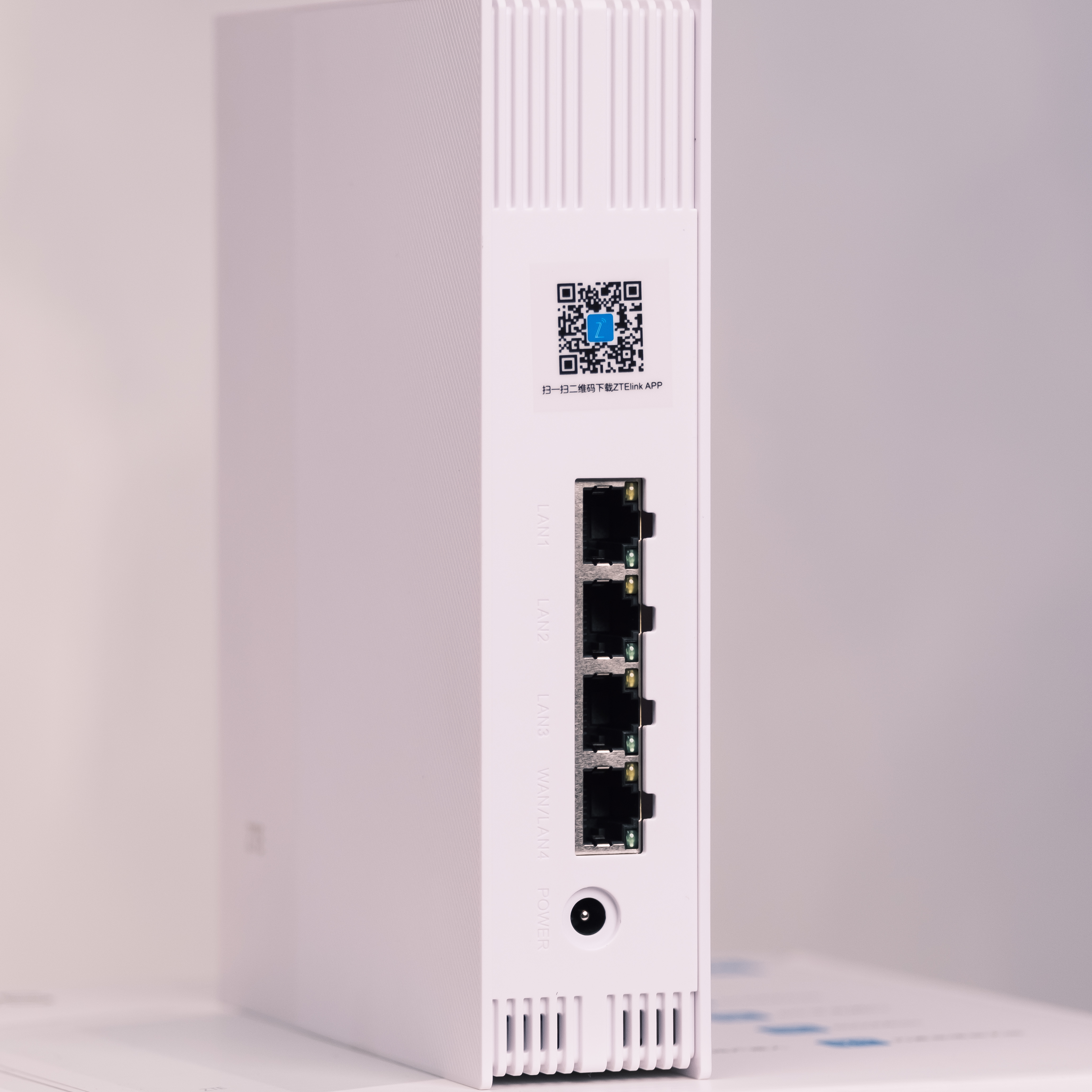 Bộ Phát Wifi6 5G ZTE MC888s Tốc Độ 3000Mbps Kết Nối 128 Máy